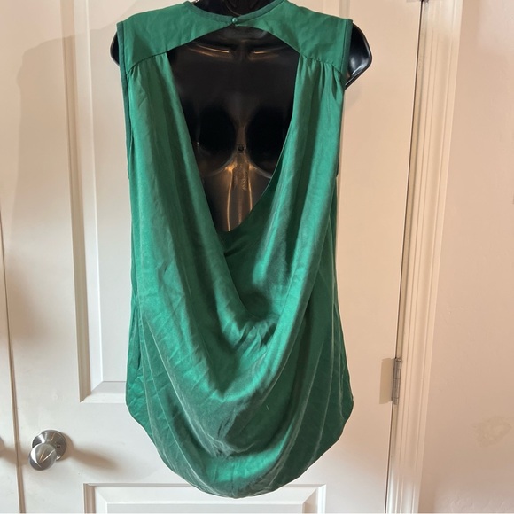 Alice + Olivia Silk Sleeveless Blouse - Picture 2 of 6